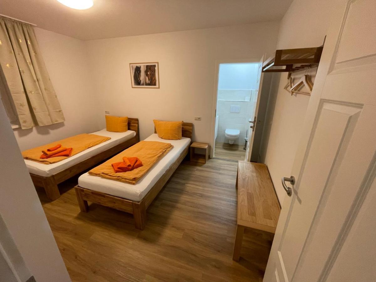 Apartment-Haus Landeskrone Dresden Ngoại thất bức ảnh